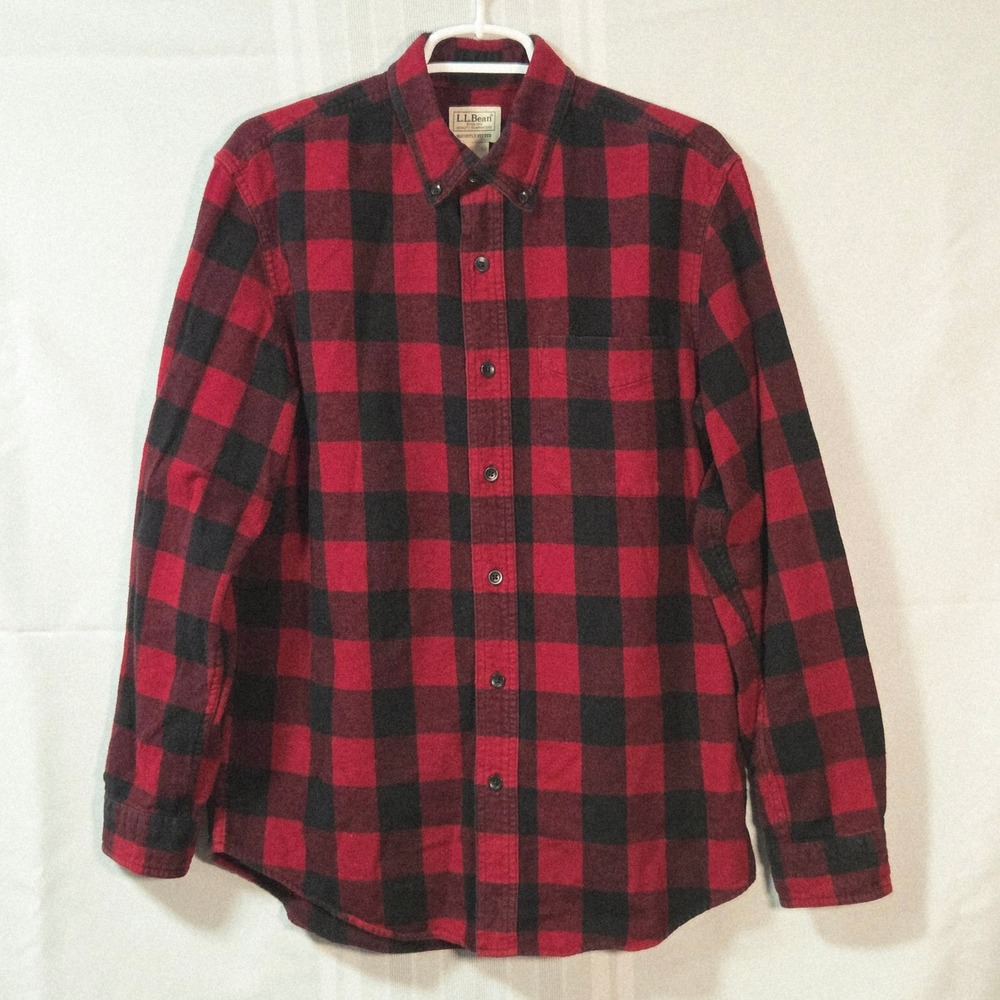 L.L.Bean Flannel Shirt Mens M Red Buffalo Plaid Slightly Fitted 298167 Cotton